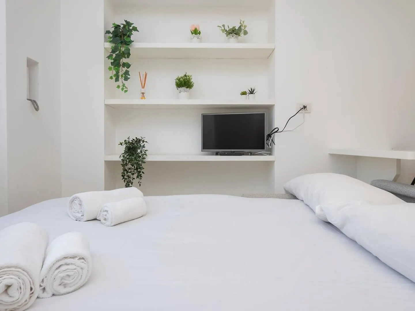I-Host Tiny Apartment - Marghera Milan 0*,  Italie