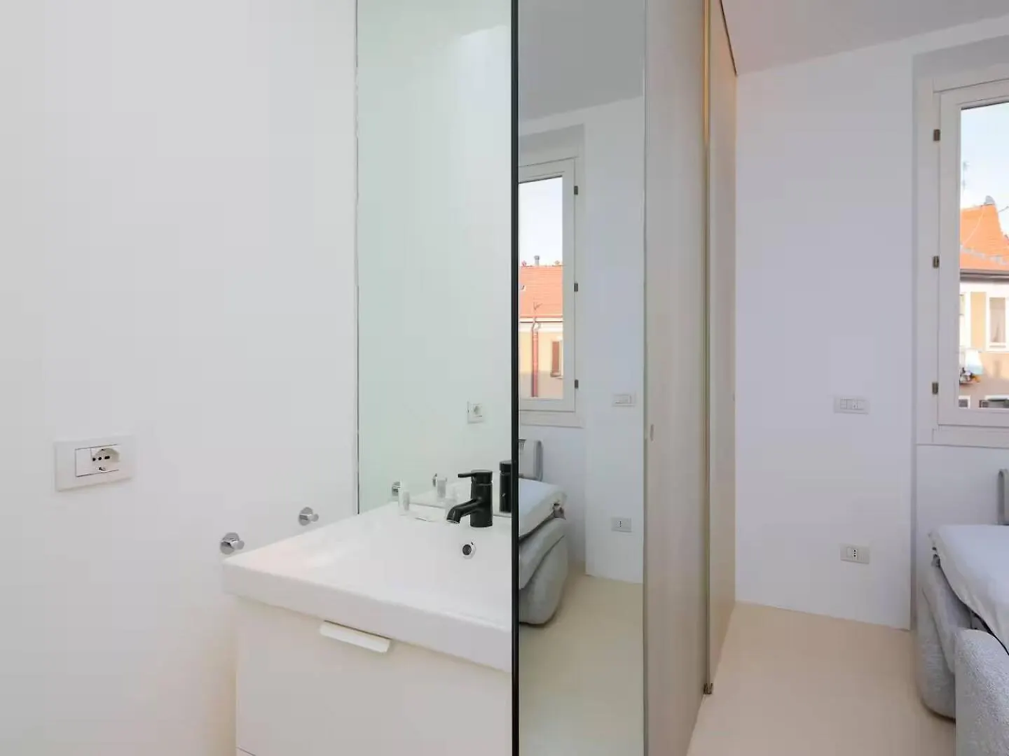 I-Host Tiny Apartment - Marghera Milan Italie