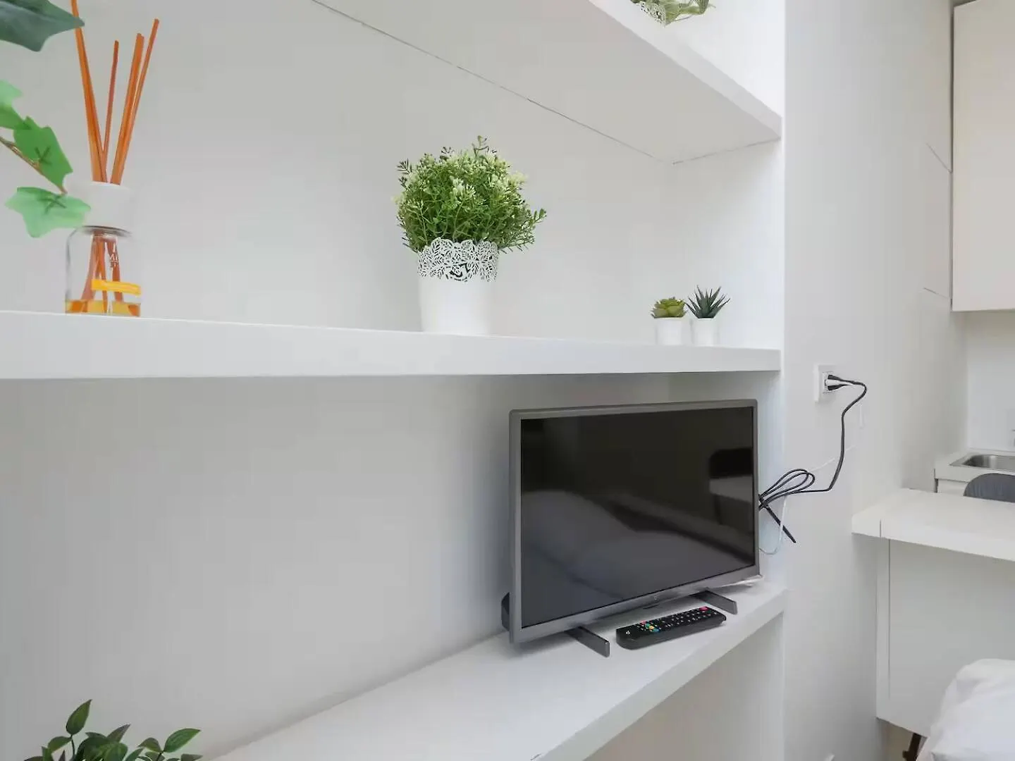 I-Host Tiny Apartment - Marghera Mailand Italien