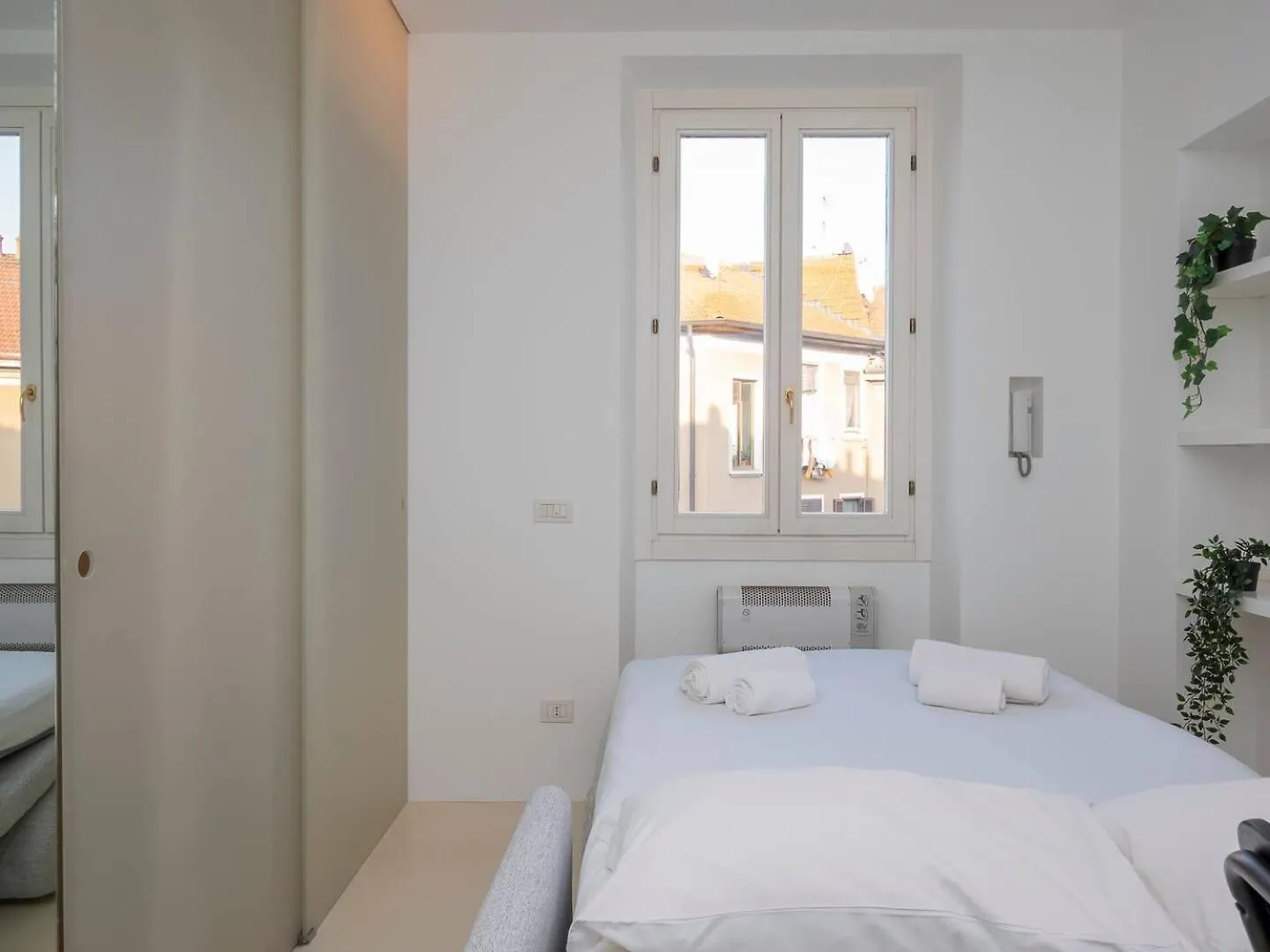 I-Host Tiny Apartment - Marghera Milan