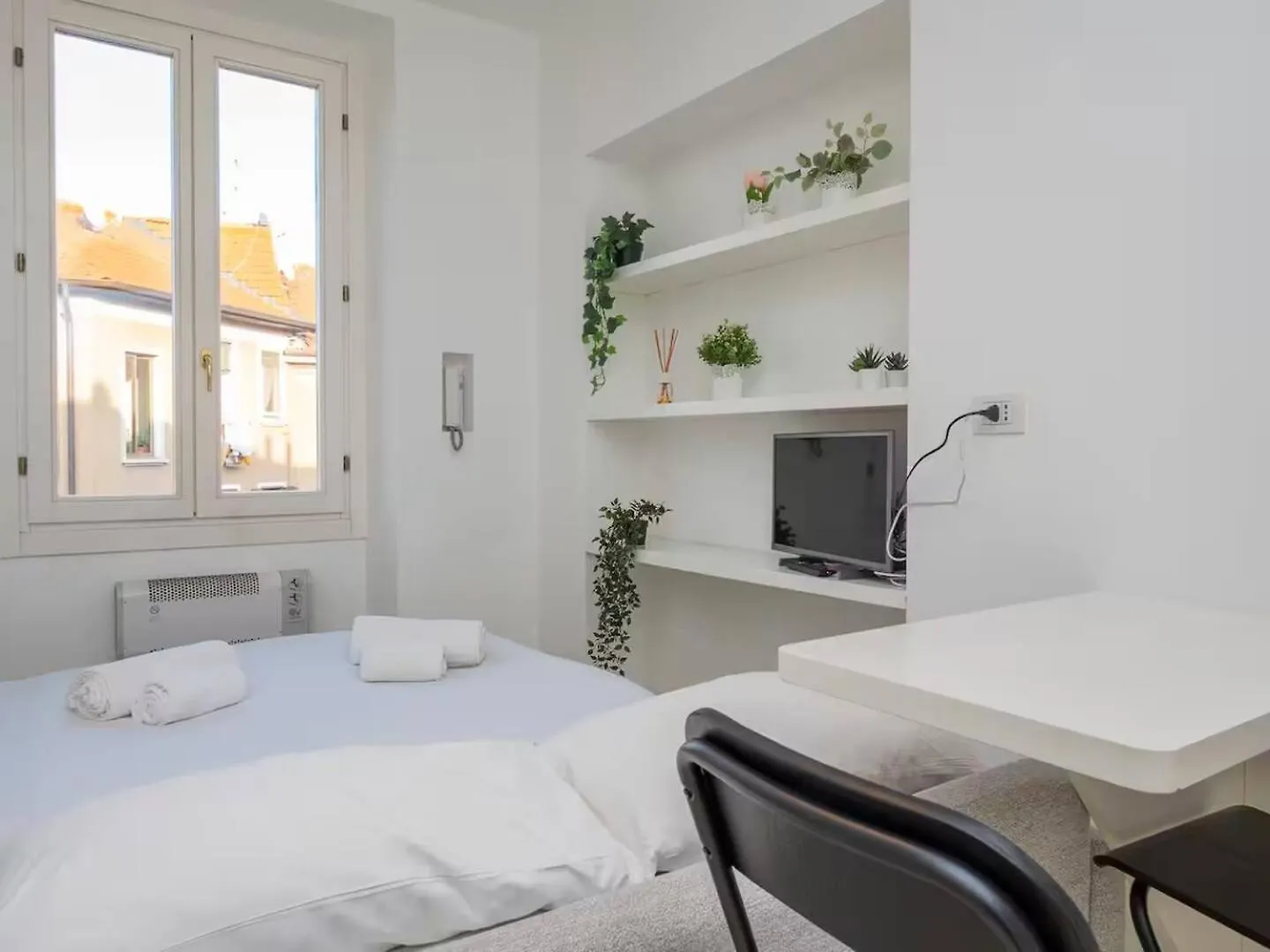 I-Host Tiny Apartment - Marghera Milan
